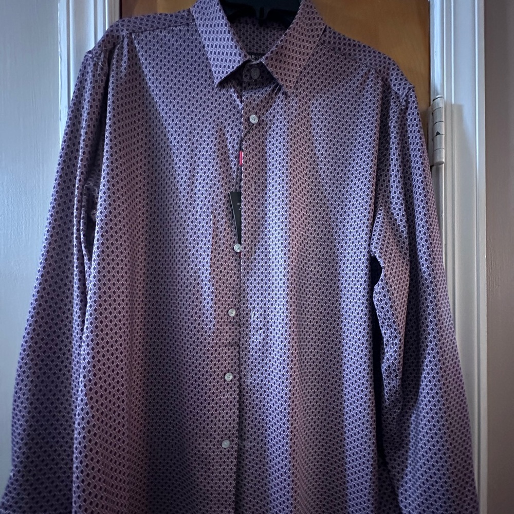 BRAND NEW: Awareness by Kenneth Cole - Slimfit Dress shirt